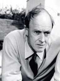 Nhà văn Roald Dahl (1916-1990)