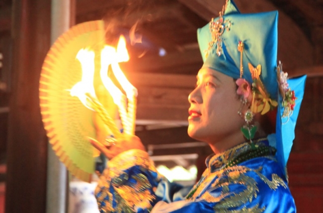 Về những cách tân nghệ thuật trong Hồ Quý Ly, Mẫu Thượng Ngàn và Đội Gạo Lên Chùa của Nguyễn Xuân Khánh